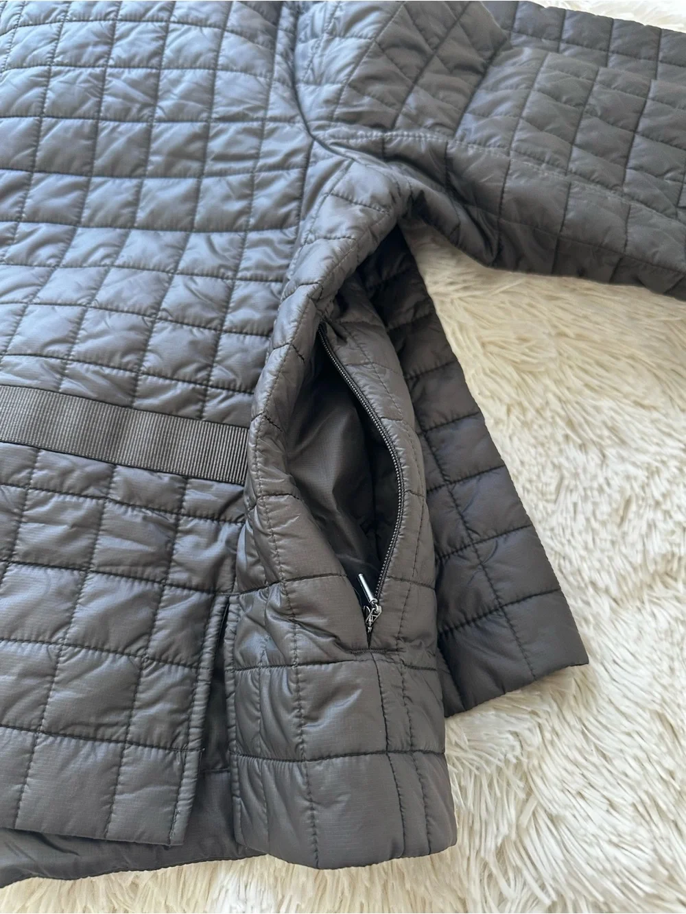 Athleta Quilted Bomber Jacket Dark Olive Lightweight Zip Front Women’s Small